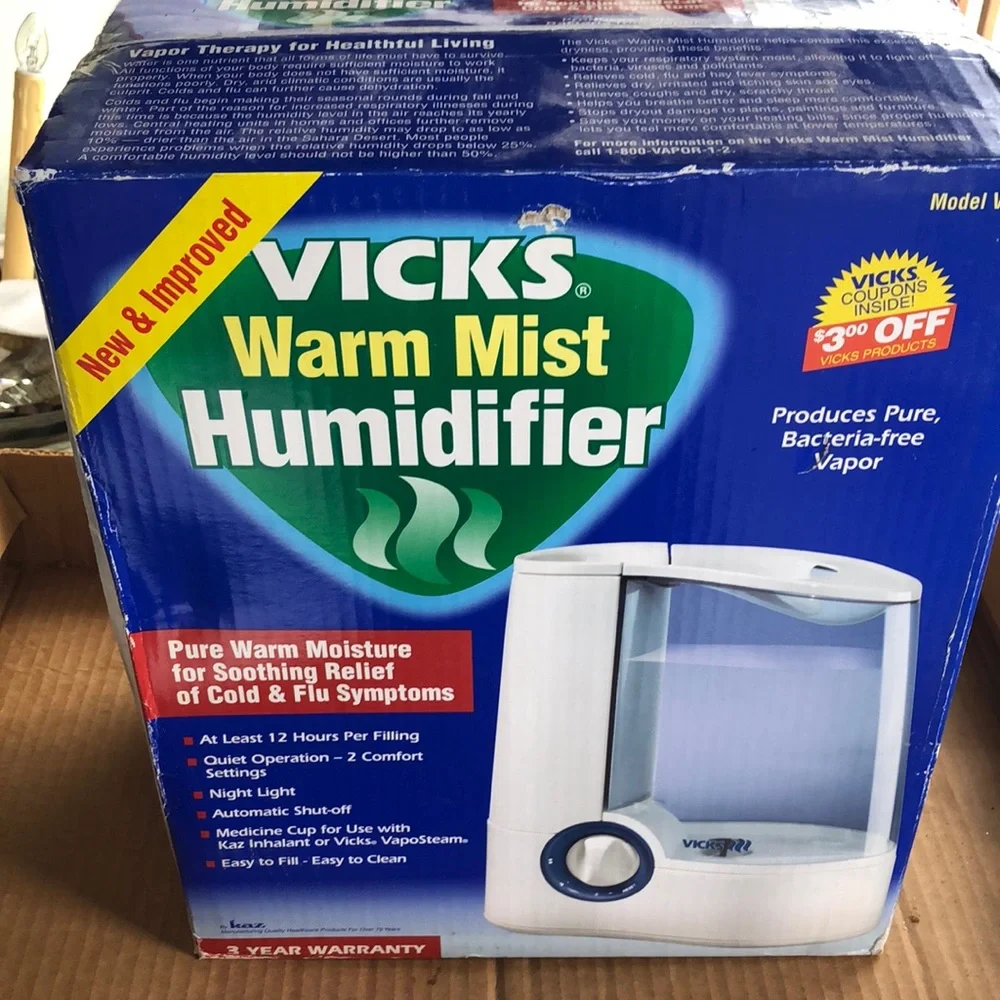 Vicks Warm Mist Humidifier - Picture 1 of 7